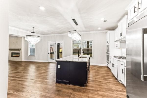 5 bedroom, 4 bathroom, 3,679 sq ft single family residence under contract at 624 Fenwick Park Drive, Lawrenceville, GA 30045 — photo 9