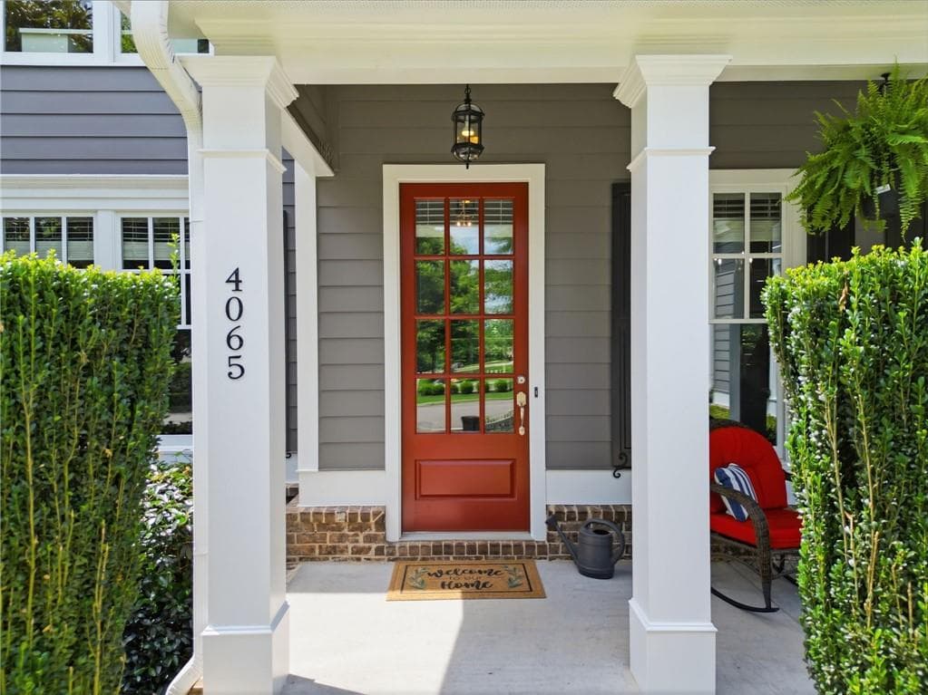 6 bedroom, 5 bathroom, 4,862 sq ft single family residence under contract at 4065 Williams Point Drive, Cumming, GA 30028 — photo 4