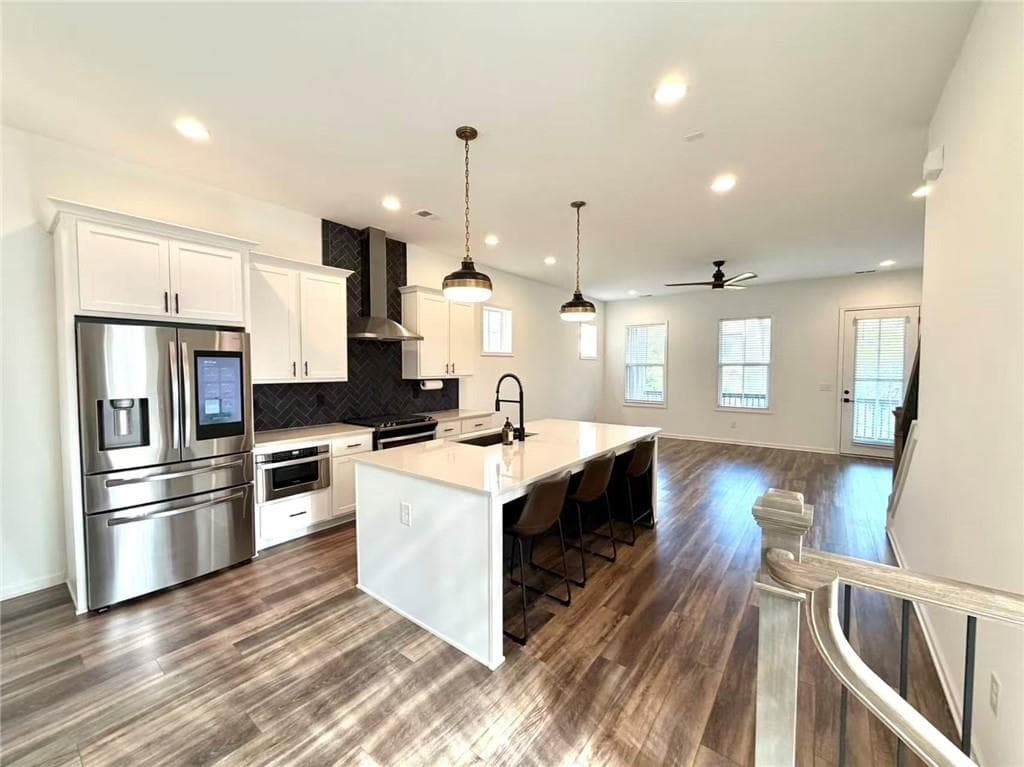 3 bedroom, 4 bathroom, 1,970 sq ft single family residence under contract at 4399 Gillon Circle, Atlanta, GA 30339 — photo 8