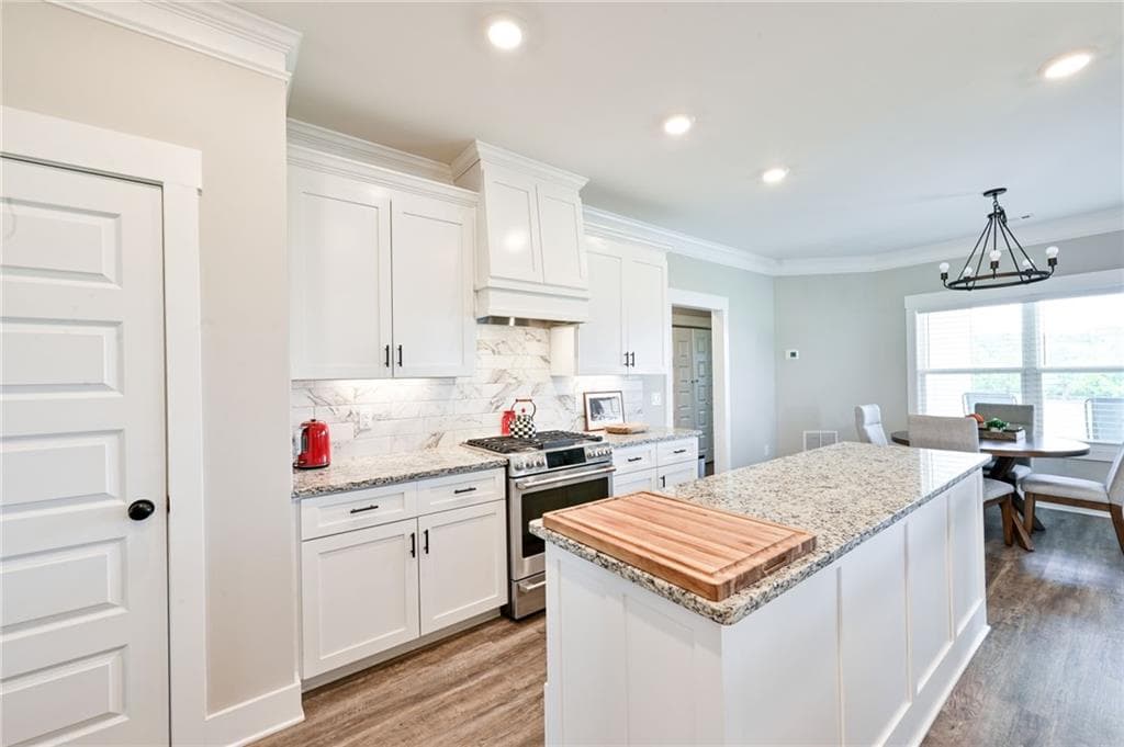 4 bedroom, 3 bathroom, 2,724 sq ft single family residence for sale at 1515 Gratis Road, Monroe, GA 30656 — photo 8