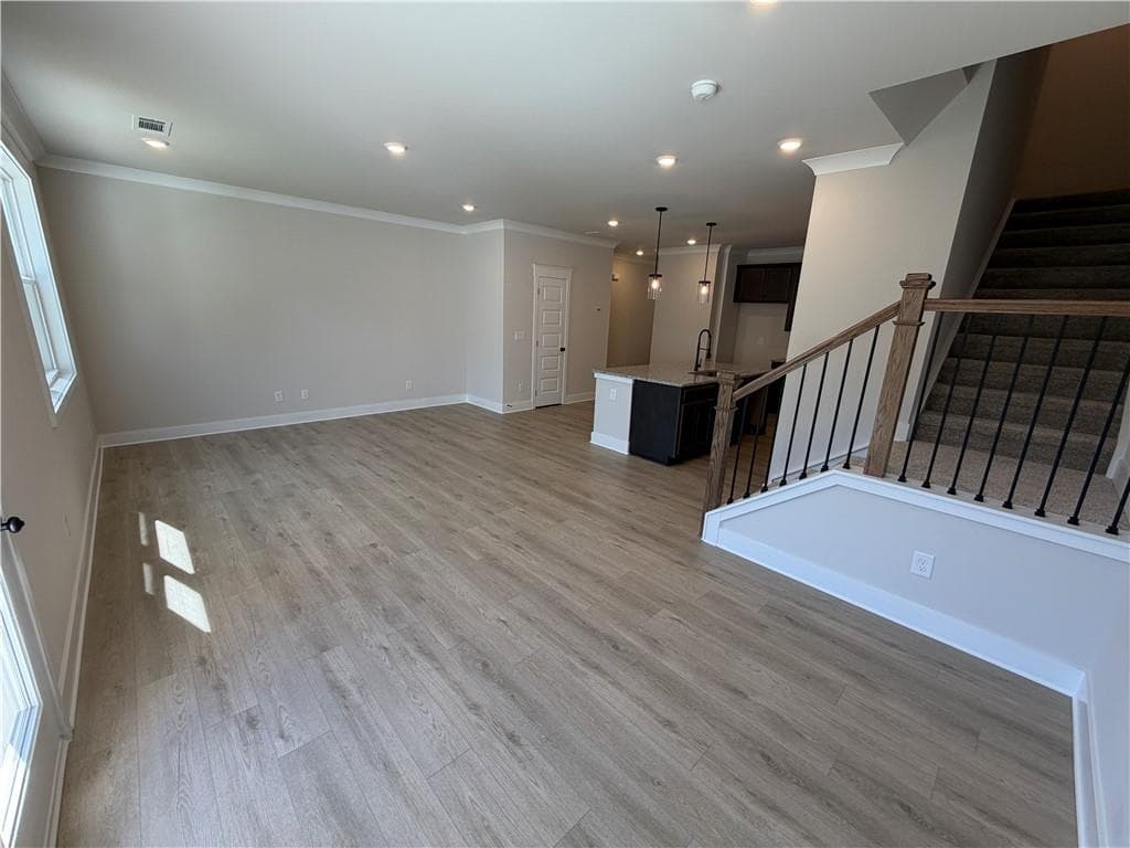 3 bedroom, 3 bathroom, 1,850 sq ft townhouse for sale at 4170 Millstone Park Lane, Gainesville, GA 30504 — photo 9