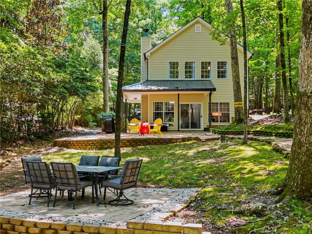 3 bedroom, 2 bathroom, 1,440 sq ft single family residence under contract at 117 Forest Ridge Drive, Eatonton, GA 31024 — photo 2