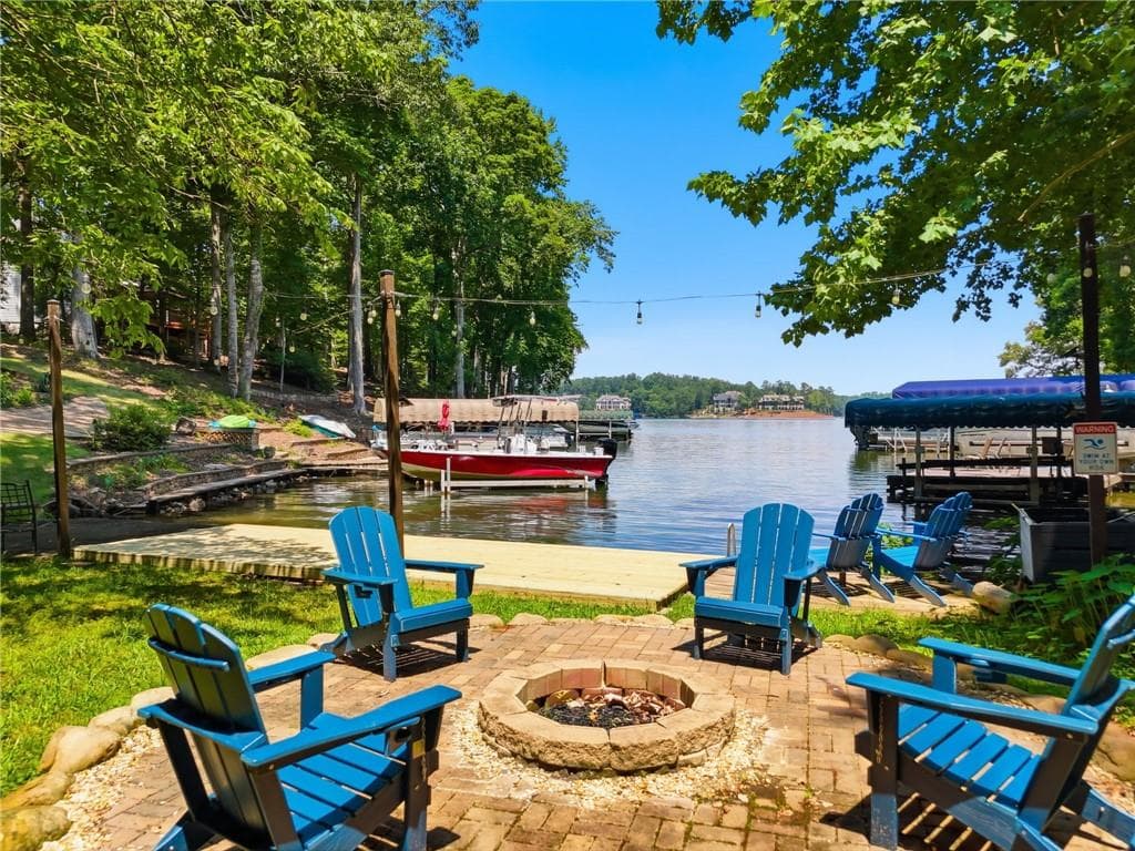 3 bedroom, 2 bathroom, 1,440 sq ft single family residence under contract at 117 Forest Ridge Drive, Eatonton, GA 31024