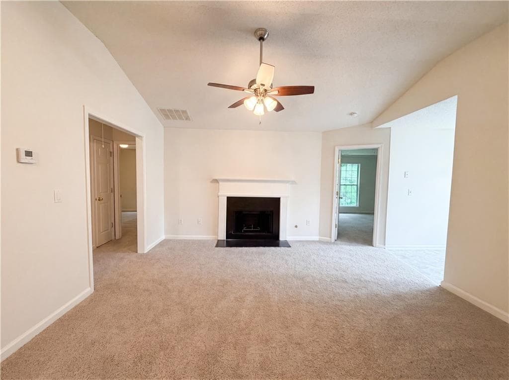 3 bedroom, 2 bathroom, 1,373 sq ft single family residence for sale at 2690 Lolli Court, Ellenwood, GA 30294 — photo 4