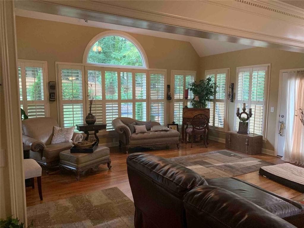 5 bedroom, 5 bathroom, 4,526 sq ft single family residence for rent at 2345 Bray Court, Marietta, GA 30066 for $4,995 a month — photo 6
