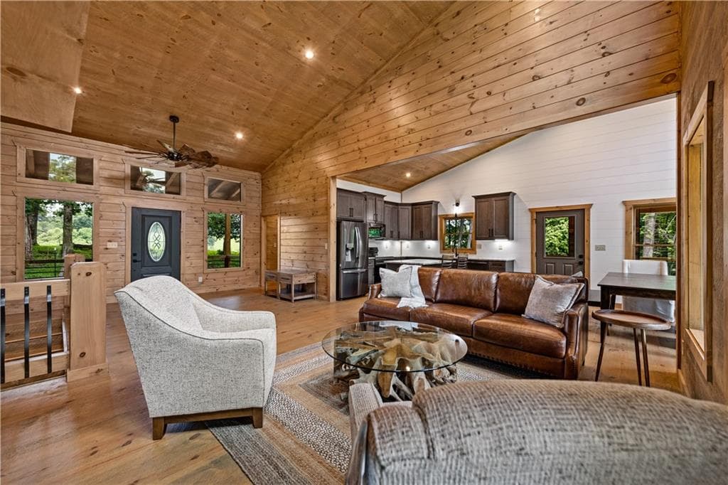 4 bedroom, 4 bathroom, 2,512 sq ft single family residence for sale at 416 Windy Valley Trail, Blue Ridge, GA 30513 — photo 9