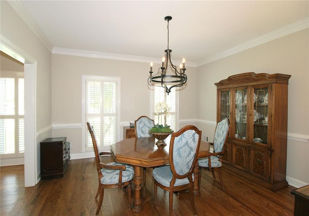 5 bedroom, 5 bathroom, 4,008 sq ft single family residence under contract at 2631 Brentford Lane, Snellville, GA 30078 — photo 6