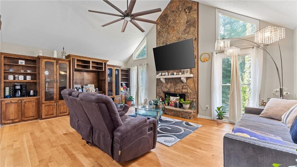 4 bedroom, 3 bathroom, 1,573 sq ft single family residence for sale at 3291 Rae Place, Lawrenceville, GA 30044 — photo 9