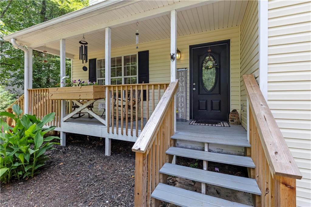 3 bedroom, 2 bathroom, 1,359 sq ft single family residence for sale at 7130 Bristol Trail, Cumming, GA 30028 — photo 4