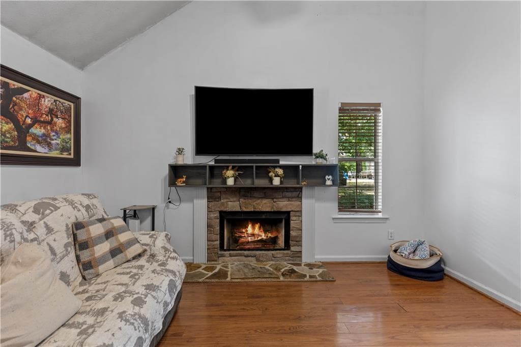 3 bedroom, 2 bathroom, 1,359 sq ft single family residence for sale at 7130 Bristol Trail, Cumming, GA 30028 — photo 10