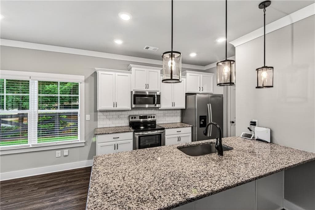 4 bedroom, 3 bathroom, 2,246 sq ft single family residence for sale at 795 Mitchell Bridge Road, Athens, GA 30606 — photo 9