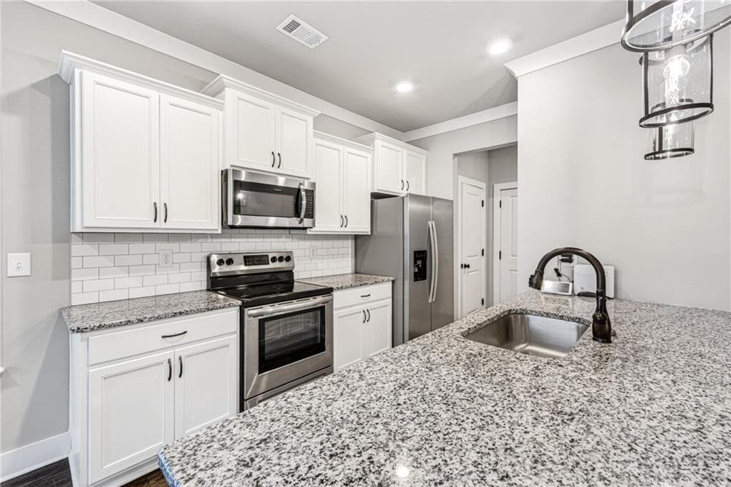 4 bedroom, 3 bathroom, 2,246 sq ft single family residence for sale at 795 Mitchell Bridge Road, Athens, GA 30606 — photo 10