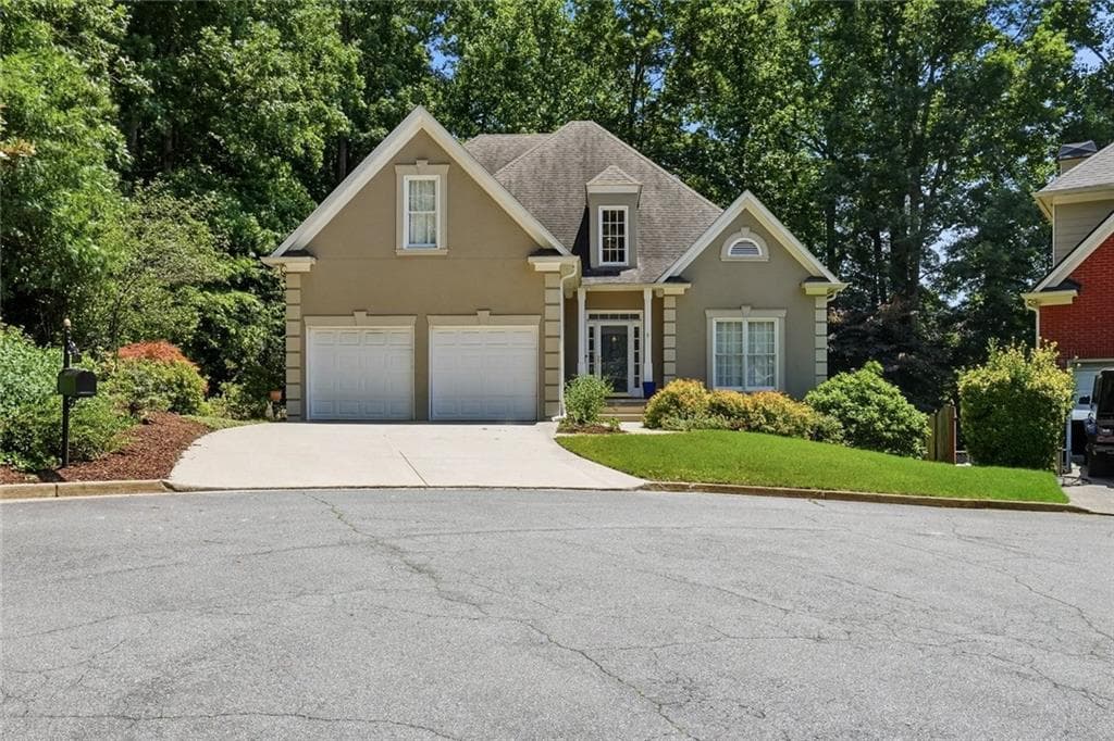 3 bedroom, 3 bathroom, 2,480 sq ft single family residence under contract at 2400 Mirrabeau Court, Marietta, GA 30066 — photo 2