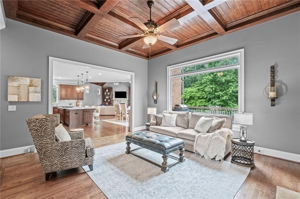 6 bedroom, 7 bathroom, 7,695 sq ft single family residence under contract at 16550 Quayside Drive, Milton, GA 30004 — photo 9