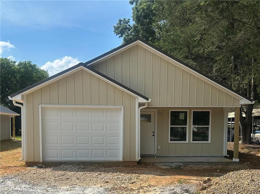 545 Old Tennessee Highway, White, GA 30184 — most recent listing photo