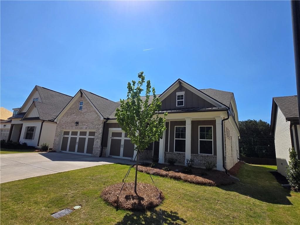 4 bedroom, 4 bathroom, 3,121 sq ft single family residence for sale at 2427 Enchanted Sky Way, Dacula, GA 30019 — photo 2