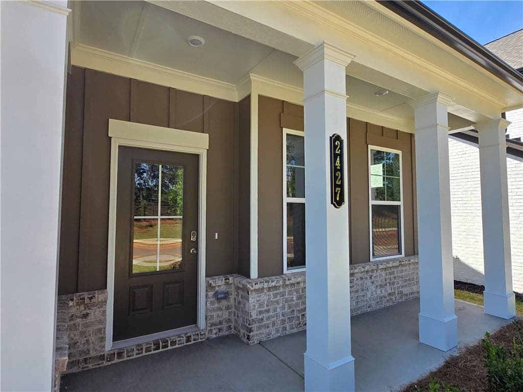 4 bedroom, 4 bathroom, 3,121 sq ft single family residence for sale at 2427 Enchanted Sky Way, Dacula, GA 30019 — photo 4