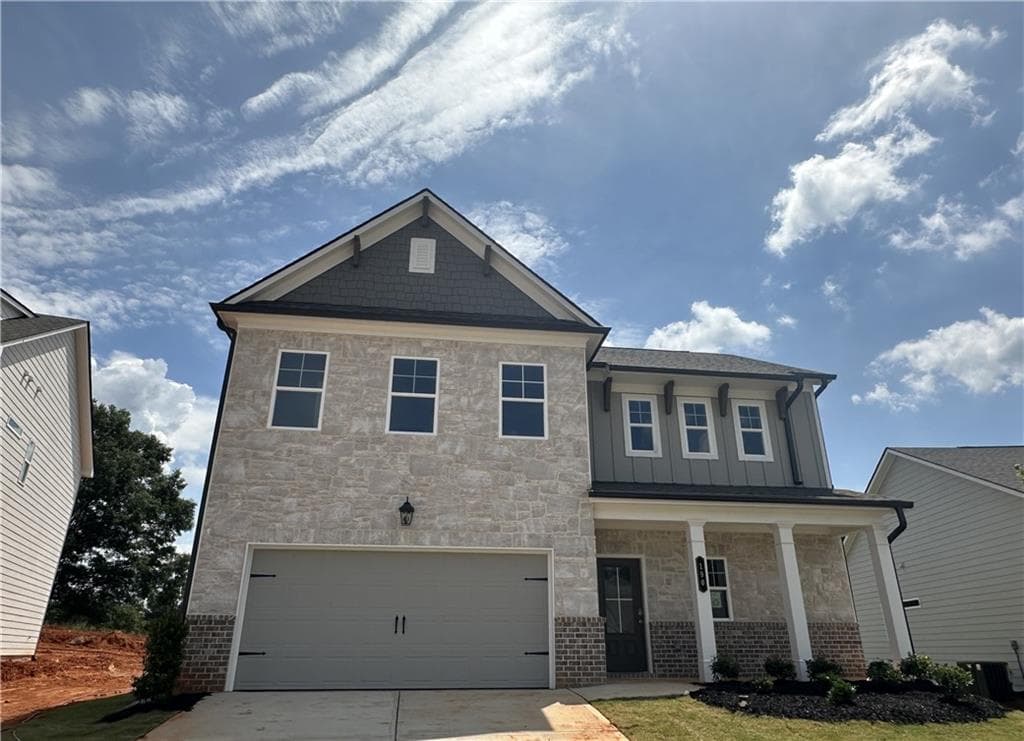 4 bedroom, 4 bathroom, 2,494 sq ft single family residence for sale at 190 Wingate Drive, Winder, GA 30680 — photo 2