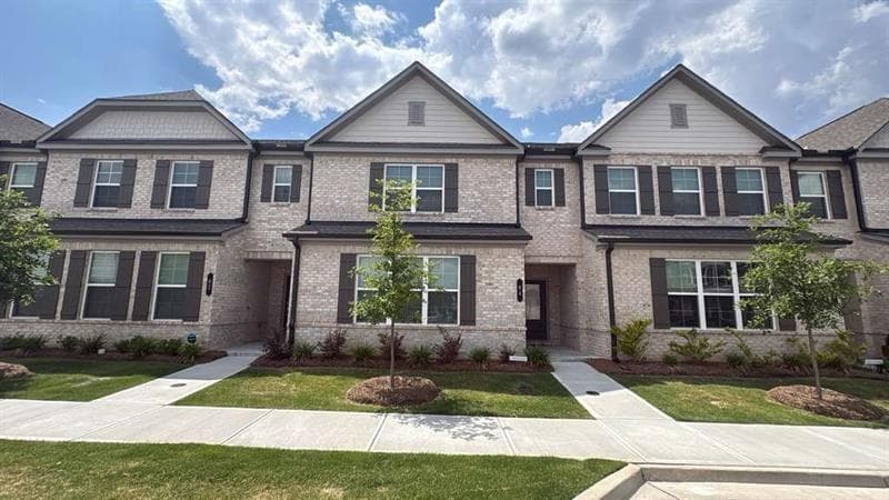 3 bedroom, 3 bathroom, 1,836 sq ft townhouse for rent at 84 Smithwood Drive, Bethlehem, GA 30620 for $2,100 a month — photo 1 of 25