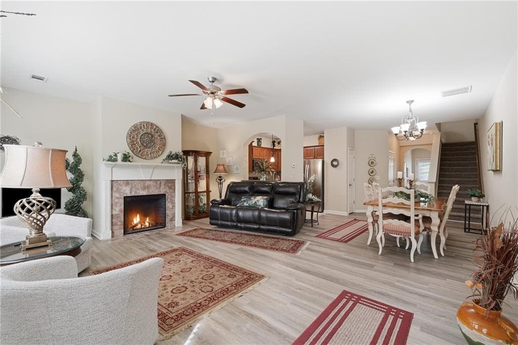 3 bedroom, 3 bathroom, 1,832 sq ft townhouse for sale at 608 Myers Gate Road, Ball Ground, GA 30107 — photo 3