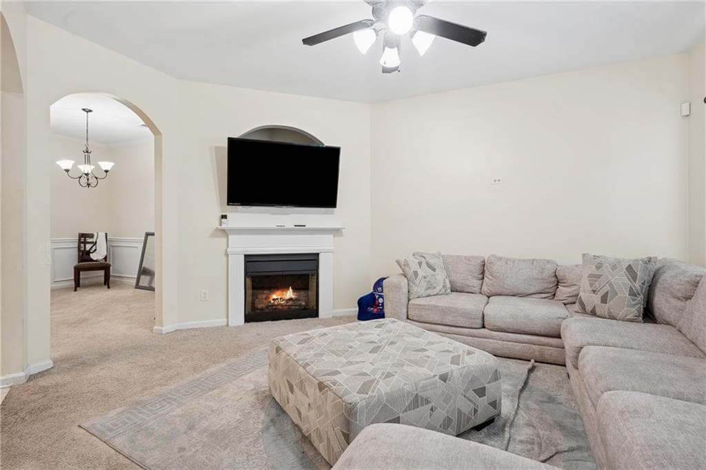 3 bedroom, 3 bathroom, 1,684 sq ft townhouse for sale at 7556 Rutgers Circle, Fairburn, GA 30213 — photo 4