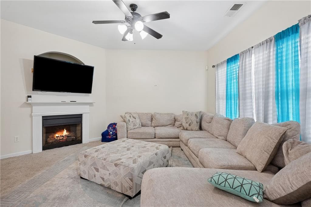 3 bedroom, 3 bathroom, 1,684 sq ft townhouse for sale at 7556 Rutgers Circle, Fairburn, GA 30213 — photo 7