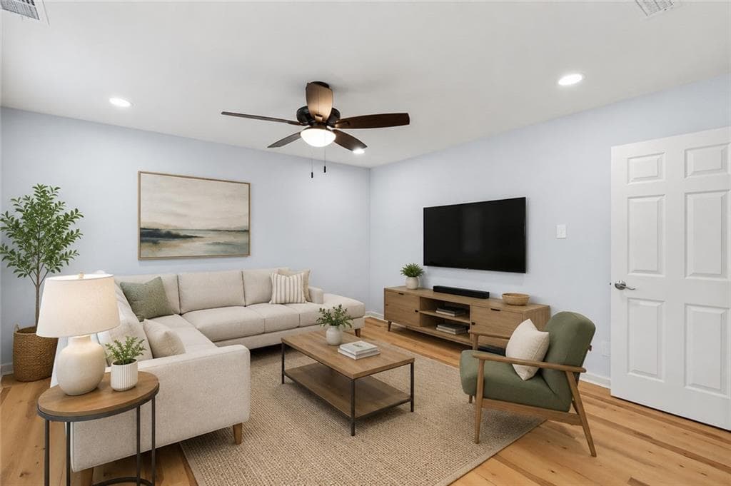 3 bedroom, 2 bathroom, 1,308 sq ft single family residence for sale at 1745 NW Rockbridge Road, Conyers, GA 30012 — photo 5