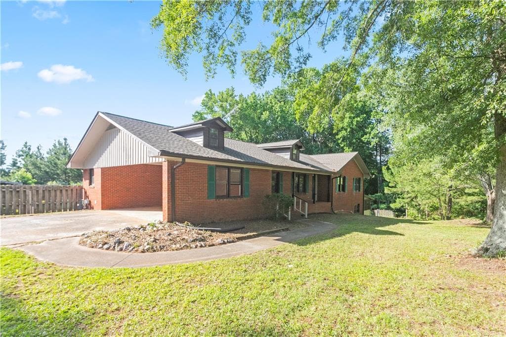 3985 S Highway 27, Carrollton, GA 30117 — most recent listing photo