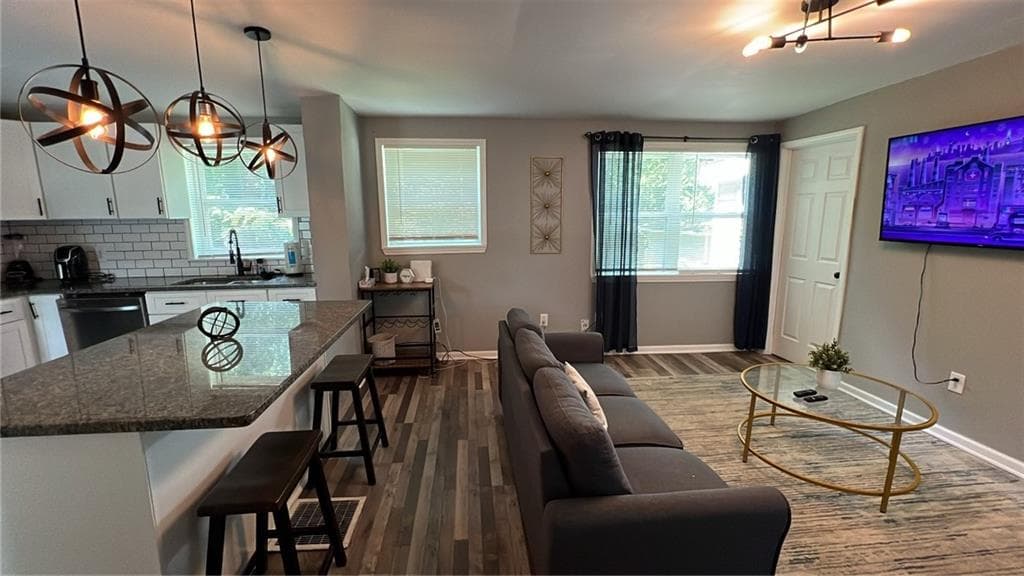 3 bedroom, 2 bathroom, 752 sq ft single family residence for sale at 2963 Redwine Road, East Point, GA 30344 — photo 4
