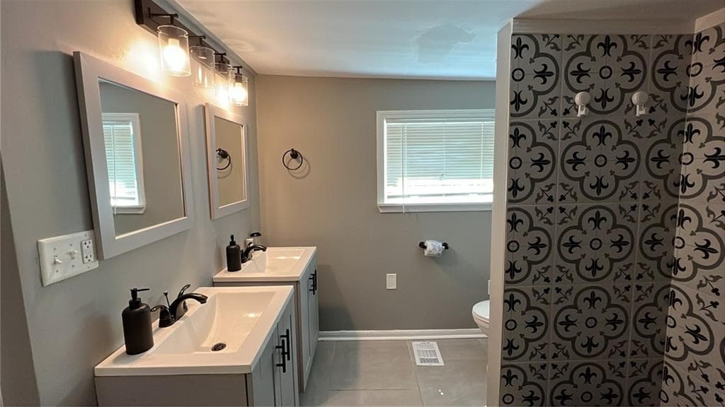 3 bedroom, 2 bathroom, 752 sq ft single family residence for sale at 2963 Redwine Road, East Point, GA 30344 — photo 10