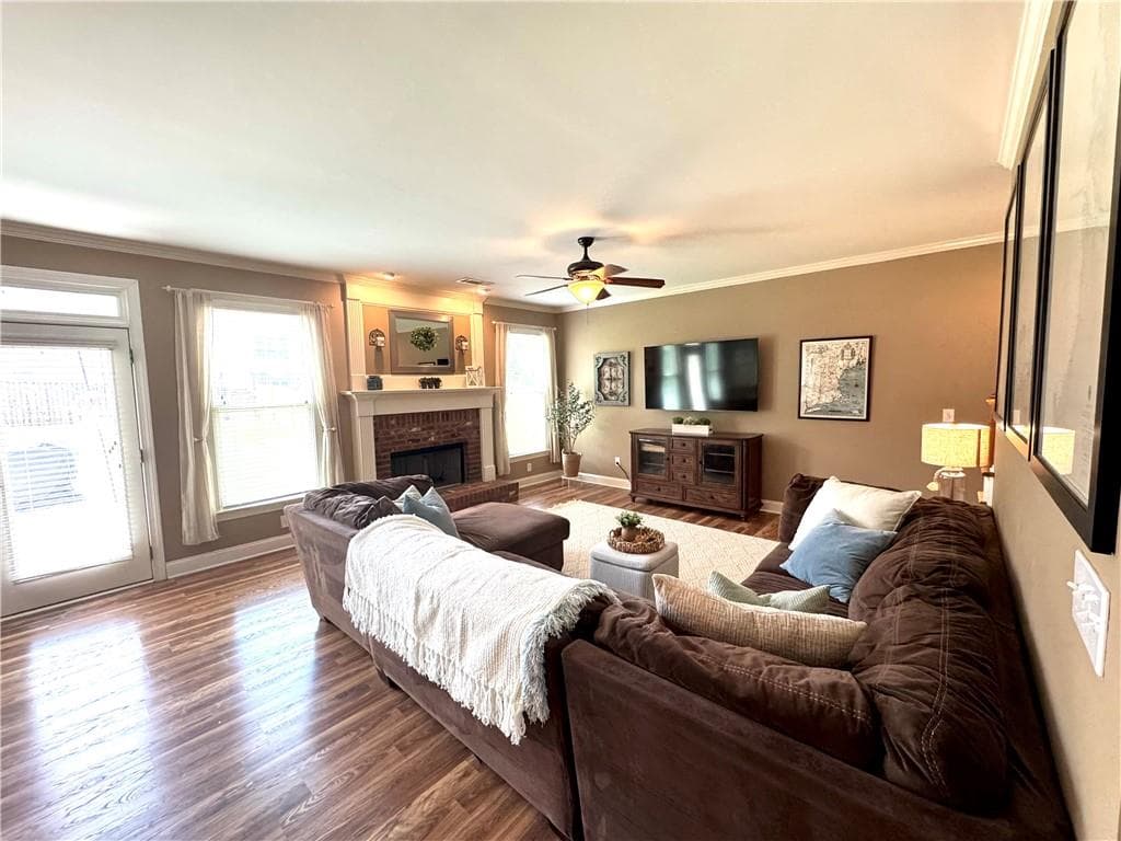 5 bedroom, 3 bathroom, 3,104 sq ft single family residence for sale at 176 Cypress Cove Court, Grayson, GA 30017 — photo 10