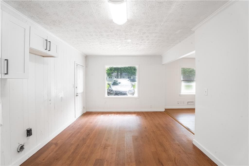 3 bedroom, 2 bathroom, 1,548 sq ft single family residence for sale at 2203 Second Avenue, Decatur, GA 30032 — photo 5