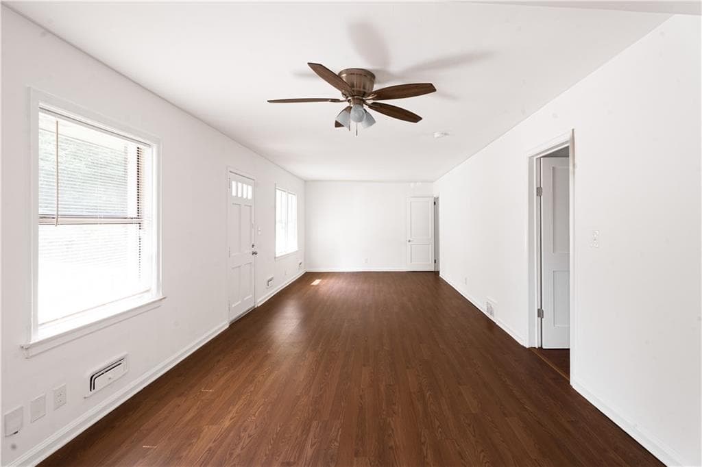 3 bedroom, 2 bathroom, 1,548 sq ft single family residence for sale at 2203 Second Avenue, Decatur, GA 30032 — photo 6