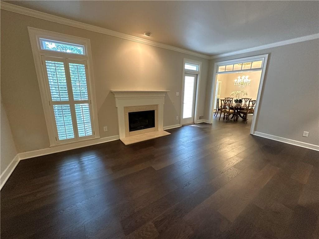 3 bedroom, 3 bathroom, 2,152 sq ft townhouse under contract at 7155 Roswell Road 3, Sandy Springs, GA 30328 — photo 5