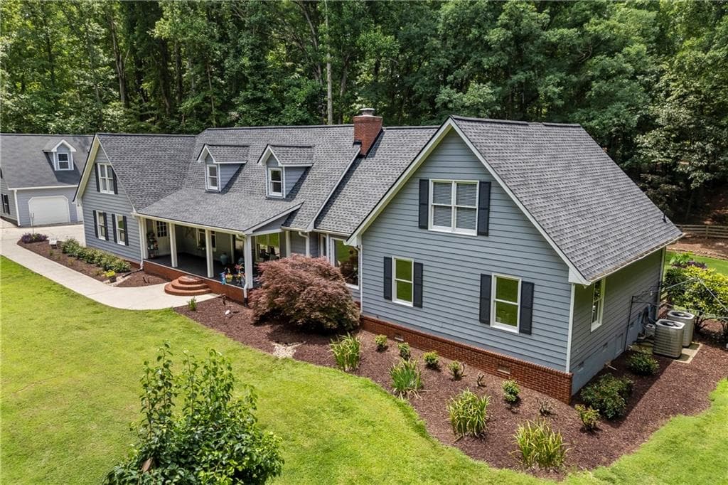 4 bedroom, 5 bathroom, 4,300 sq ft single family residence for sale at 1778 Rambler Inn Road, Jefferson, GA 30549 — photo 2