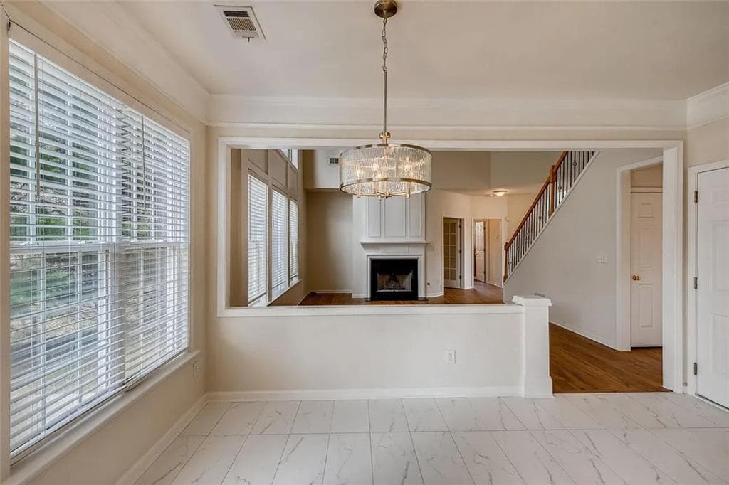 5 bedroom, 3 bathroom, 2,676 sq ft single family residence for sale at 520 Midhurst Place, Johns Creek, GA 30024 — photo 10