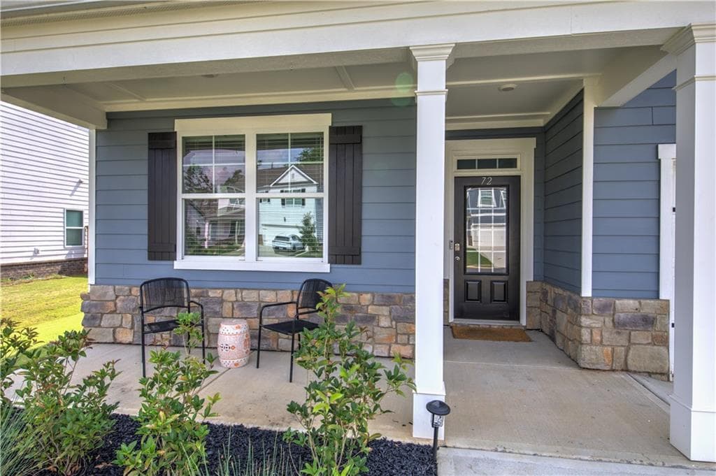 4 bedroom, 2 bathroom, 1,788 sq ft single family residence for sale at 72 Grove Springs Court, Cartersville, GA 30120 — photo 3