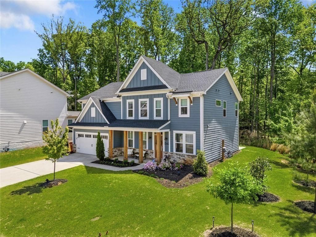 4 bedroom, 3 bathroom, 2,678 sq ft single family residence for sale at 1547 Liberty Park Drive, Braselton, GA 30517 — photo 2