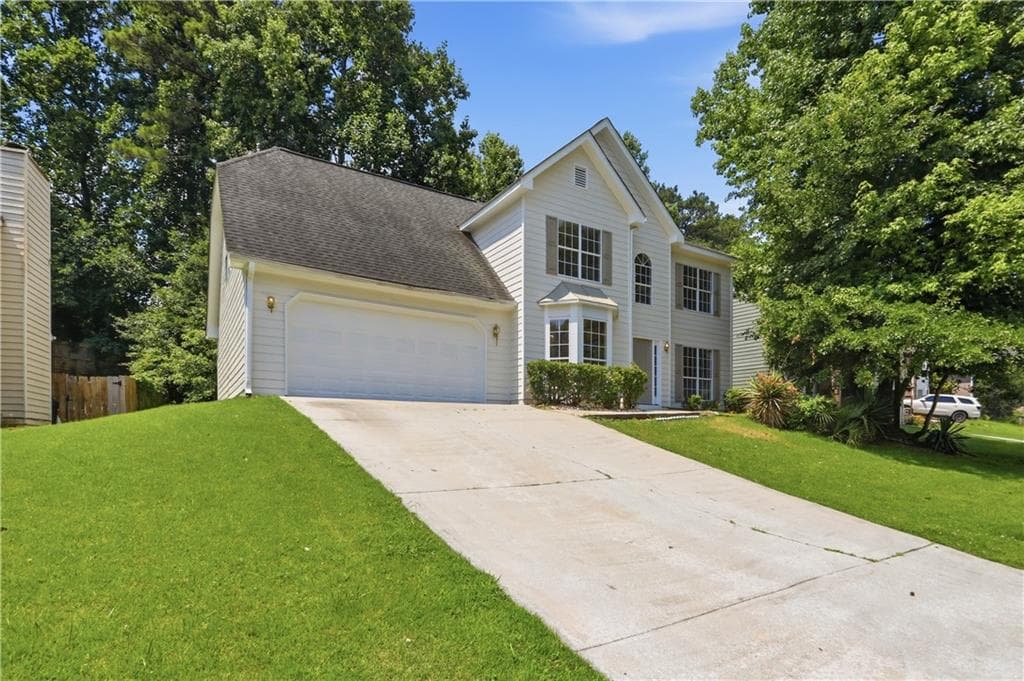 4 bedroom, 3 bathroom, 2,524 sq ft single family residence under contract at 682 Stonemill Manor, Lithonia, GA 30058 — photo 7