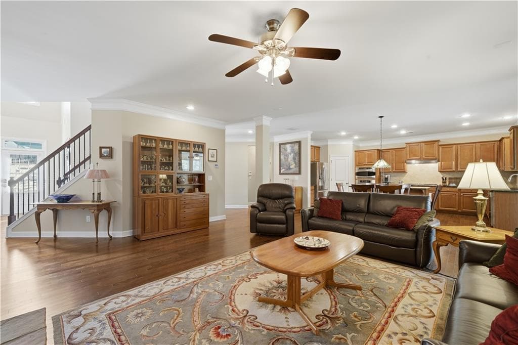 5 bedroom, 4 bathroom, 4,422 sq ft single family residence for sale at 4335 Sanibel Cove, Cumming, GA 30040 — photo 9
