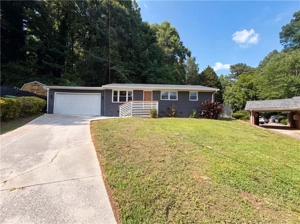 3 bedroom, 2 bathroom, 1,100 sq ft single family residence for sale at 352 Dollar Mill Court, Atlanta, GA 30331
