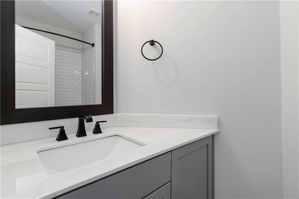 3 bedroom, 3 bathroom townhouse for rent at 2000 Harvest Pond Circle 2056 - FARMSTEAD, Suwanee, GA 30024 for $2,978 a month — photo 9
