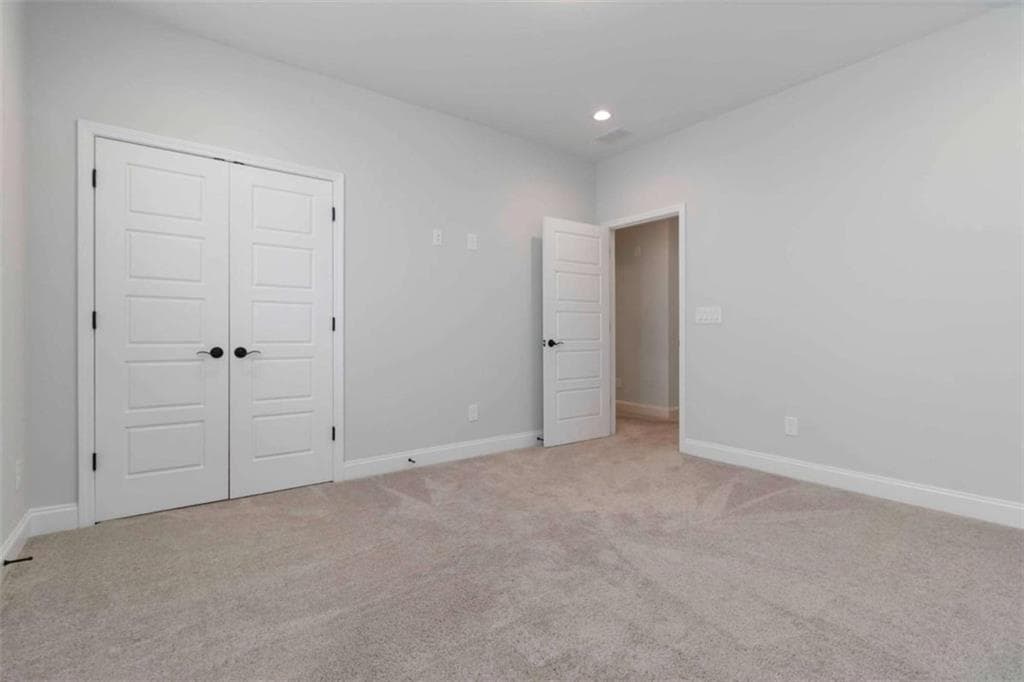 2 bedroom, 2 bathroom townhouse for rent at 2000 Harvest Pond Circle 2094 - BRAMBLE, Suwanee, GA 30024 for $3,325 a month — photo 8