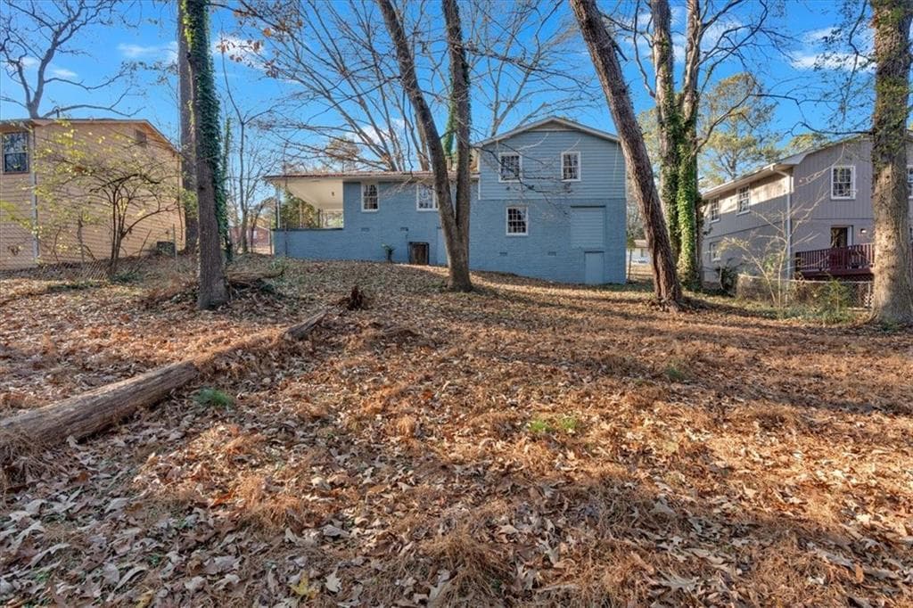 4 bedroom, 2 bathroom, 1,734 sq ft single family residence for rent at 2080 Bluffton Way, Decatur, GA 30035 for $2,050 a month — photo 5