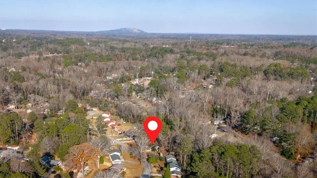 4 bedroom, 2 bathroom, 1,734 sq ft single family residence for rent at 2080 Bluffton Way, Decatur, GA 30035 for $2,050 a month — photo 8