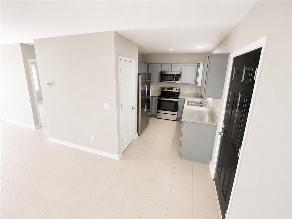 4 bedroom, 3 bathroom townhouse for rent at 842 Store House Court A, Monroe, GA 30655 for $1,450 a month — photo 4