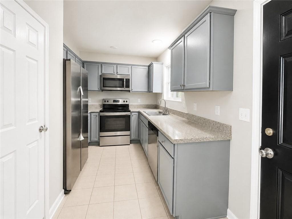 4 bedroom, 3 bathroom townhouse for rent at 842 Store House Court A, Monroe, GA 30655 for $1,450 a month — photo 5