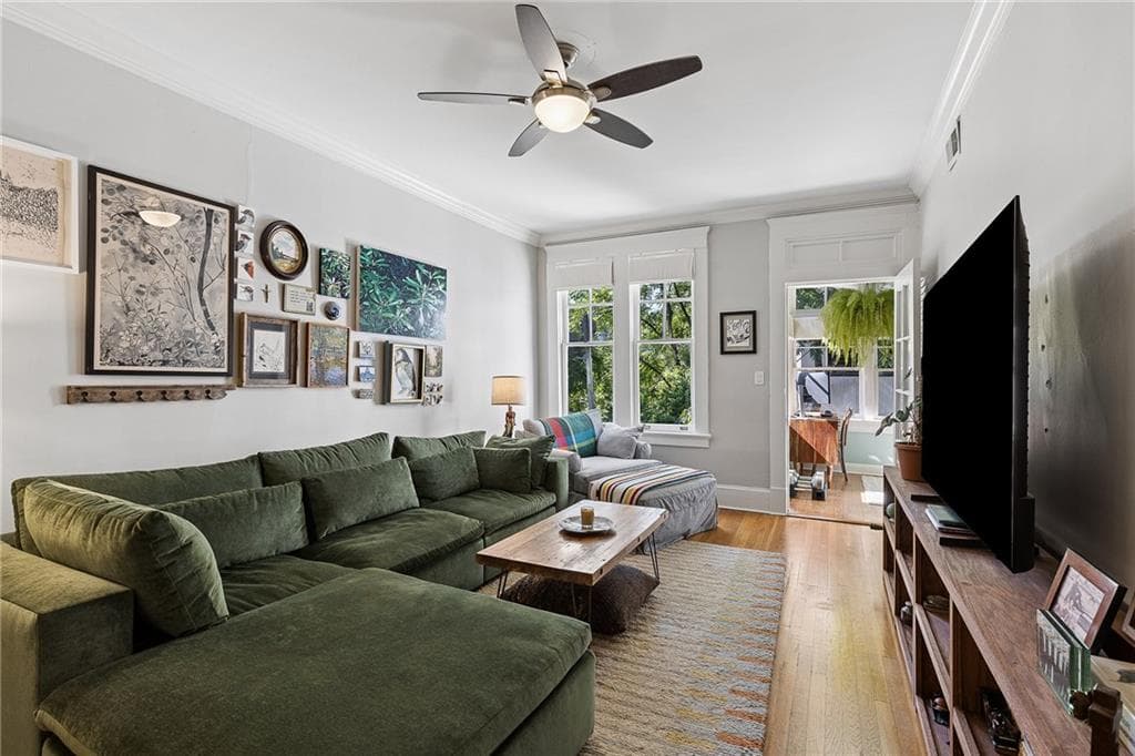 1 bedroom, 2 bathroom, 985 sq ft condominium under contract at 155 3rd Street 9, Atlanta, GA 30308 — photo 7