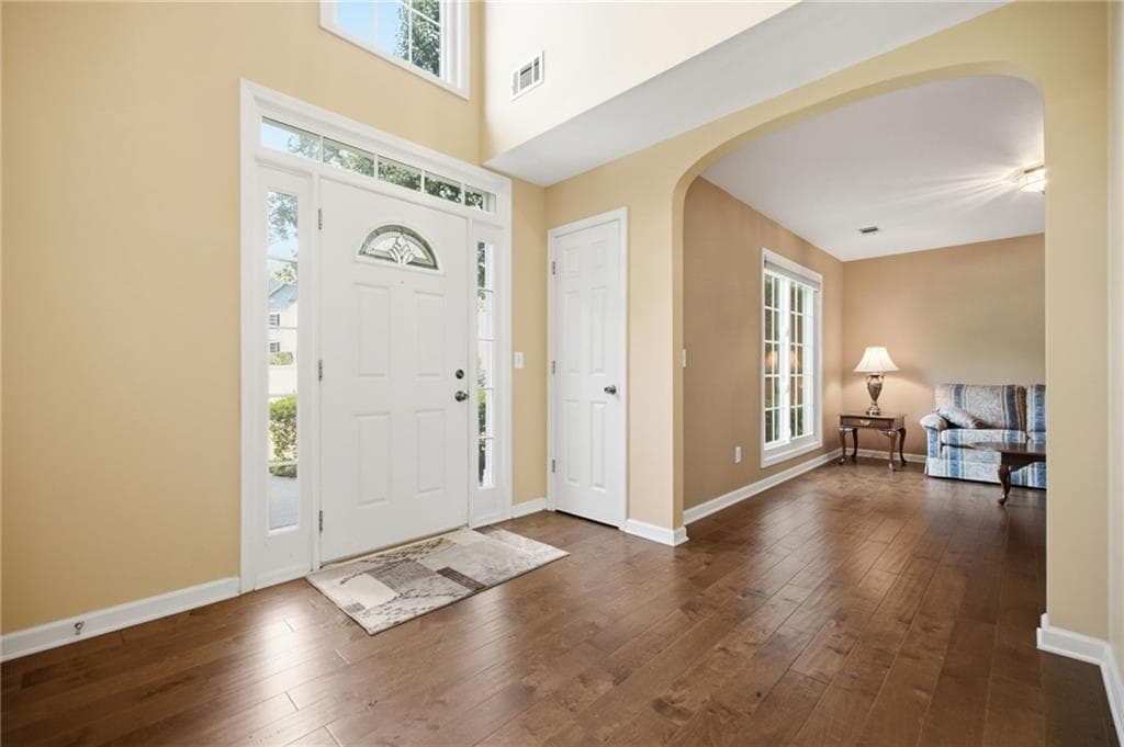 3 bedroom, 3 bathroom, 2,118 sq ft single family residence for sale at 4110 Starr Creek Road, Cumming, GA 30028 — photo 3