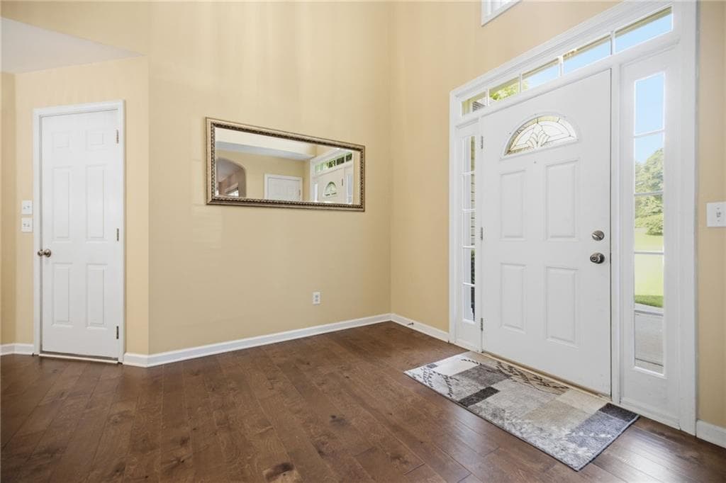 3 bedroom, 3 bathroom, 2,118 sq ft single family residence for sale at 4110 Starr Creek Road, Cumming, GA 30028 — photo 4